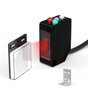 E3Z-R81 PNP Retroreflective Photoelectric Sensor with TD08 Retro Reflective Plate Robotics Bangladesh