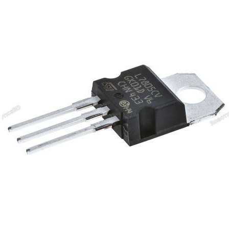 L7805 Voltage Regulator